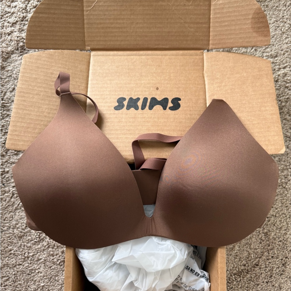 Skims Push-Up bra